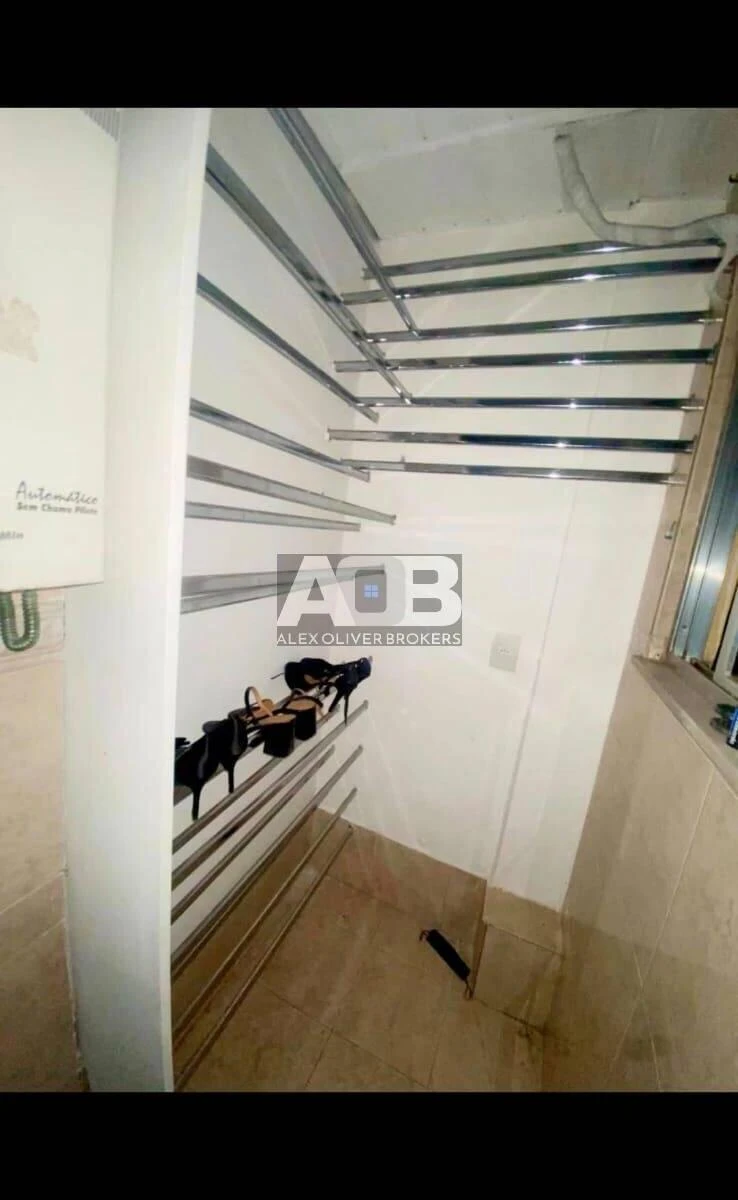Apartamento de 130 m² com banheira e varanda envidraçada — photo 17