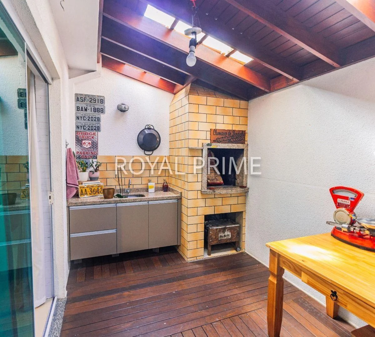 Furnished house, 186 m², with a walk-in closet — photo 13