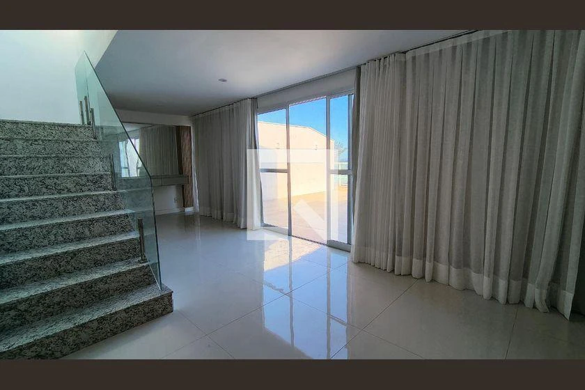 Apartamento com 3 suítes, 5 banheiros e 328 m² — photo 12