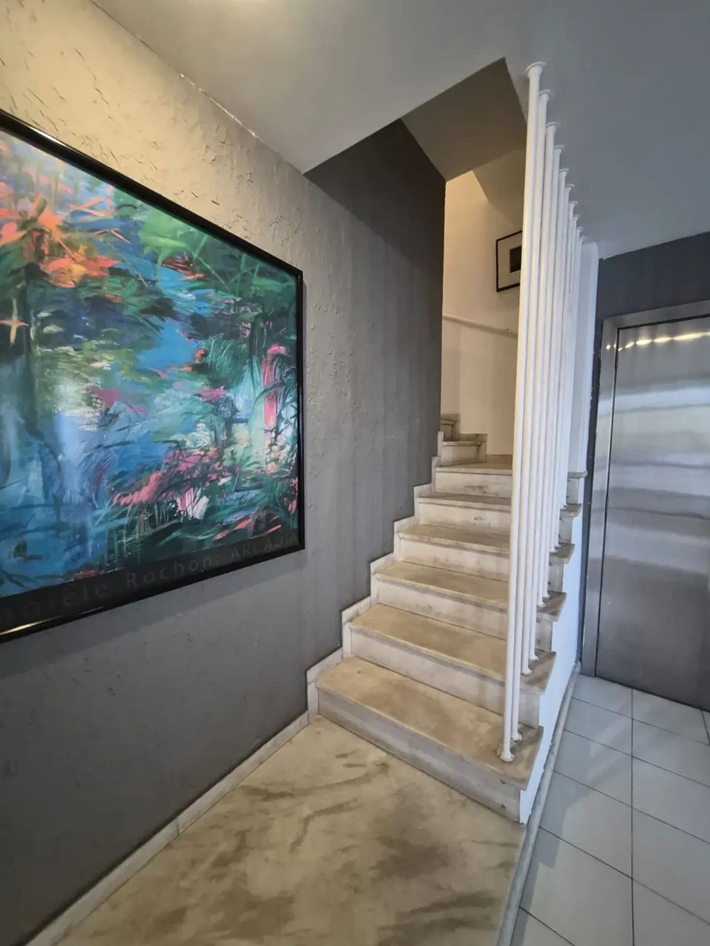 260 m² apartment with 4 bedrooms and 3 bathrooms — photo 26