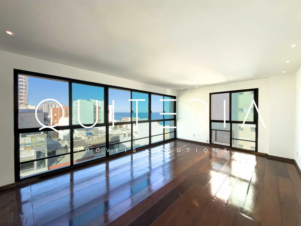 Apartamento com 4 quartos e 5 banheiros, 3 vagas — photo 3