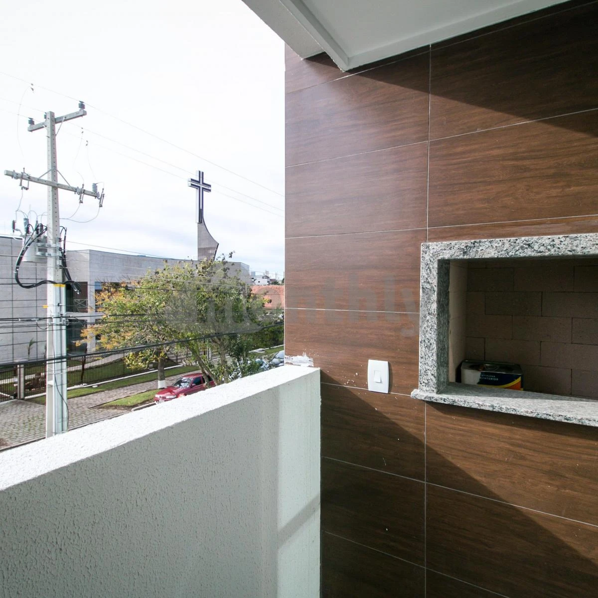One-bedroom apartment with a washing machine — photo 12