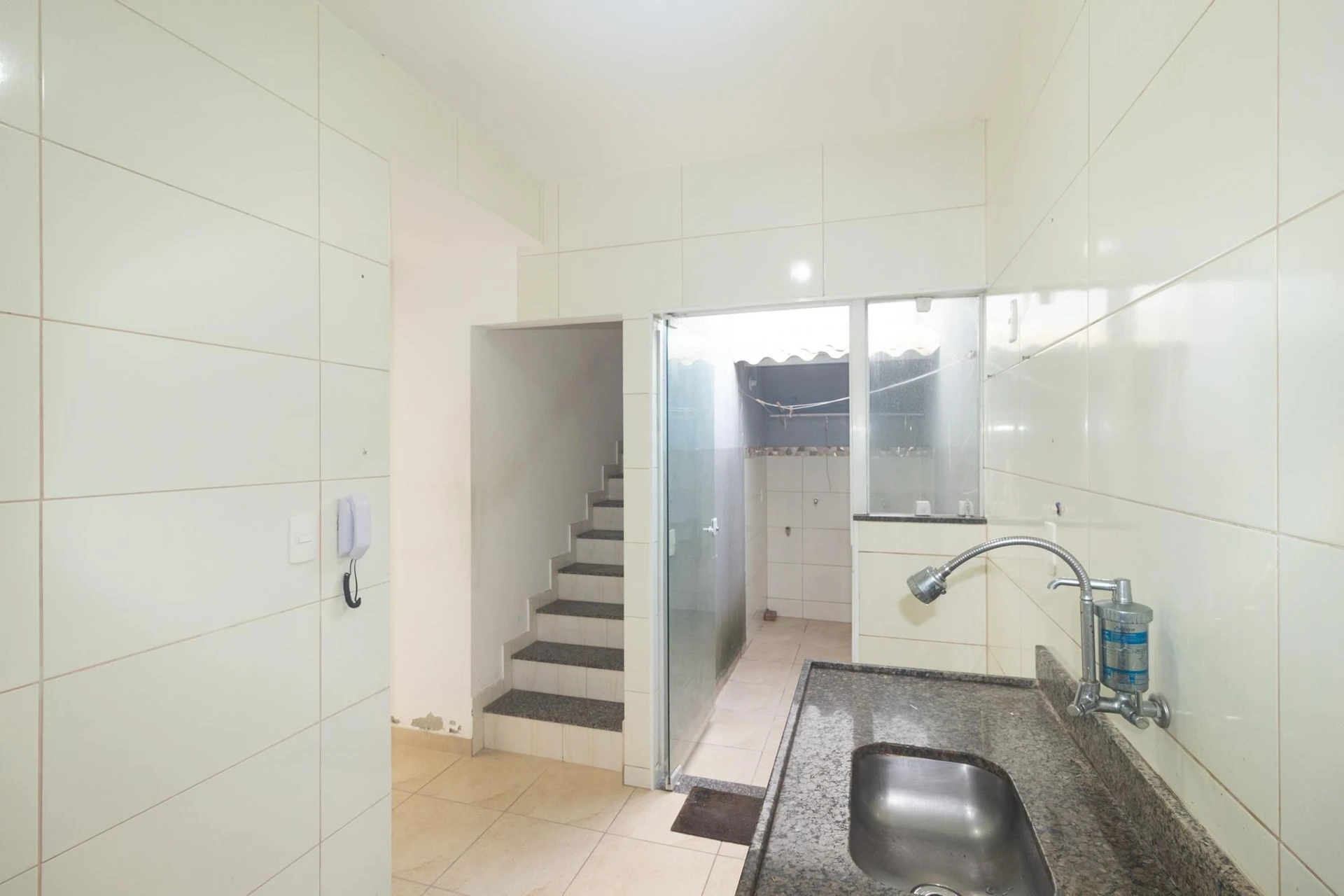 House with 2 bedrooms and balcony plus 1 parking space — photo 22