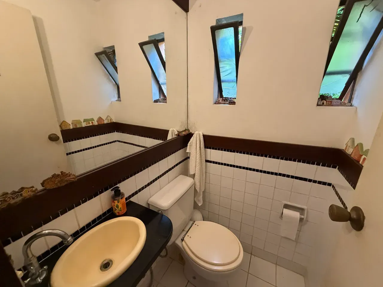 Furnished duplex house with an equipped laundry — photo 65