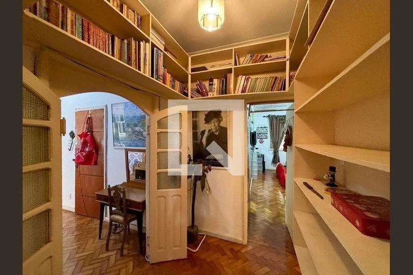 Apartamento amueblado con 3 dormitorios y cocina cerrada — photo 22