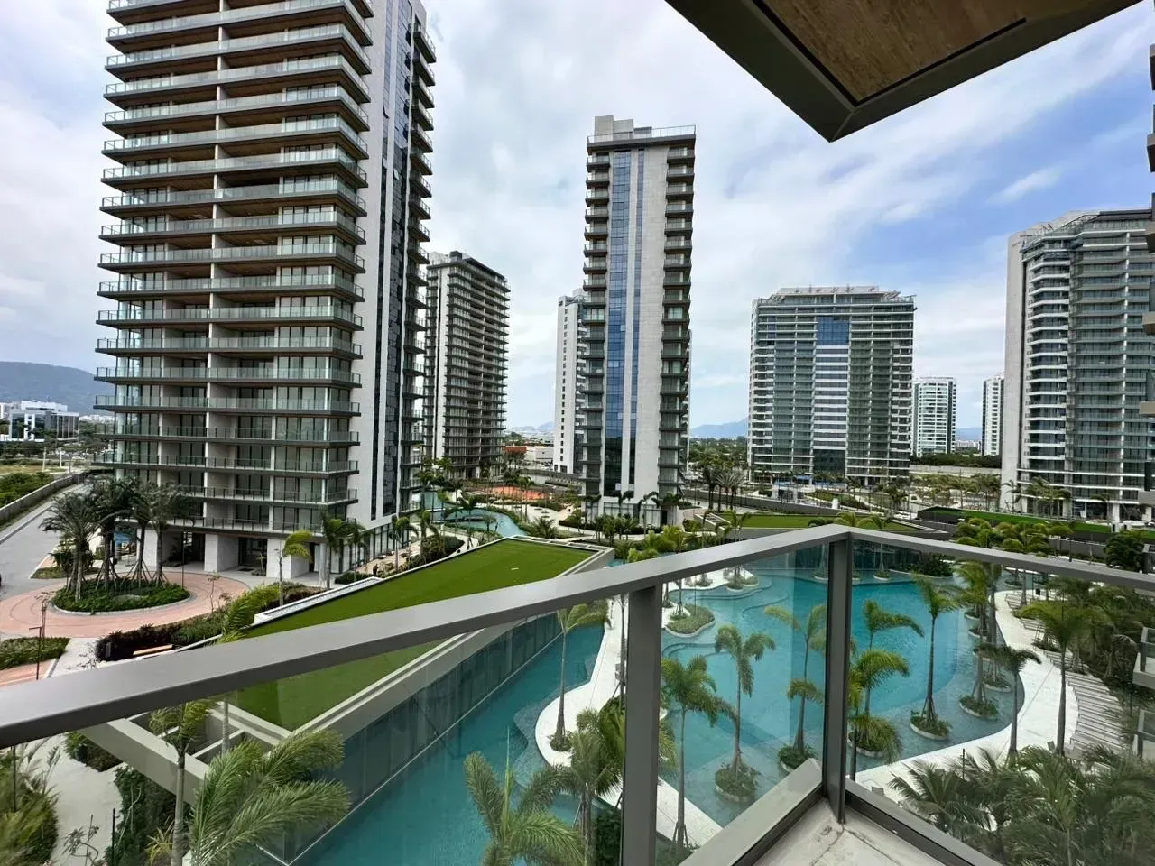 Apartamento com 4 dormitórios e 5 banheiros, 3 vagas — photo 21