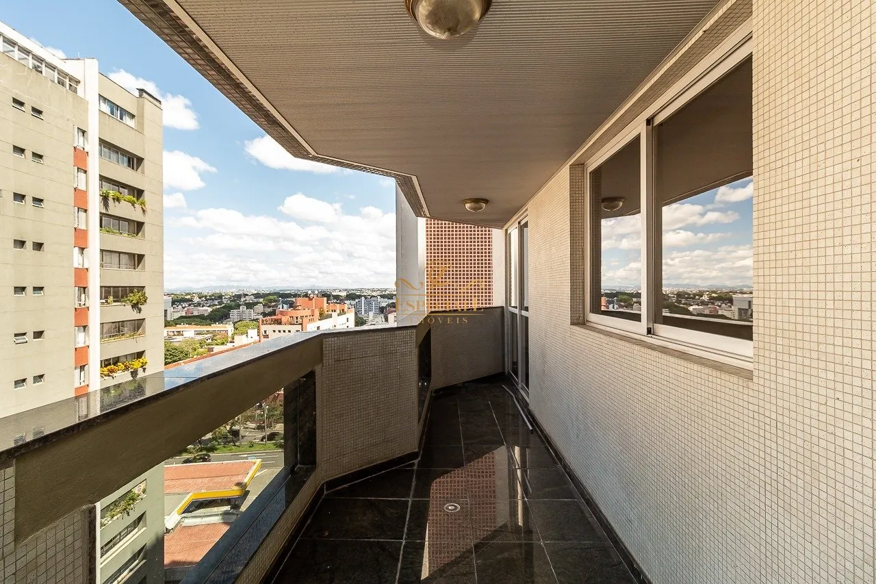 Apartamento de 379 m² com 4 quartos e 2 vagas — photo 23