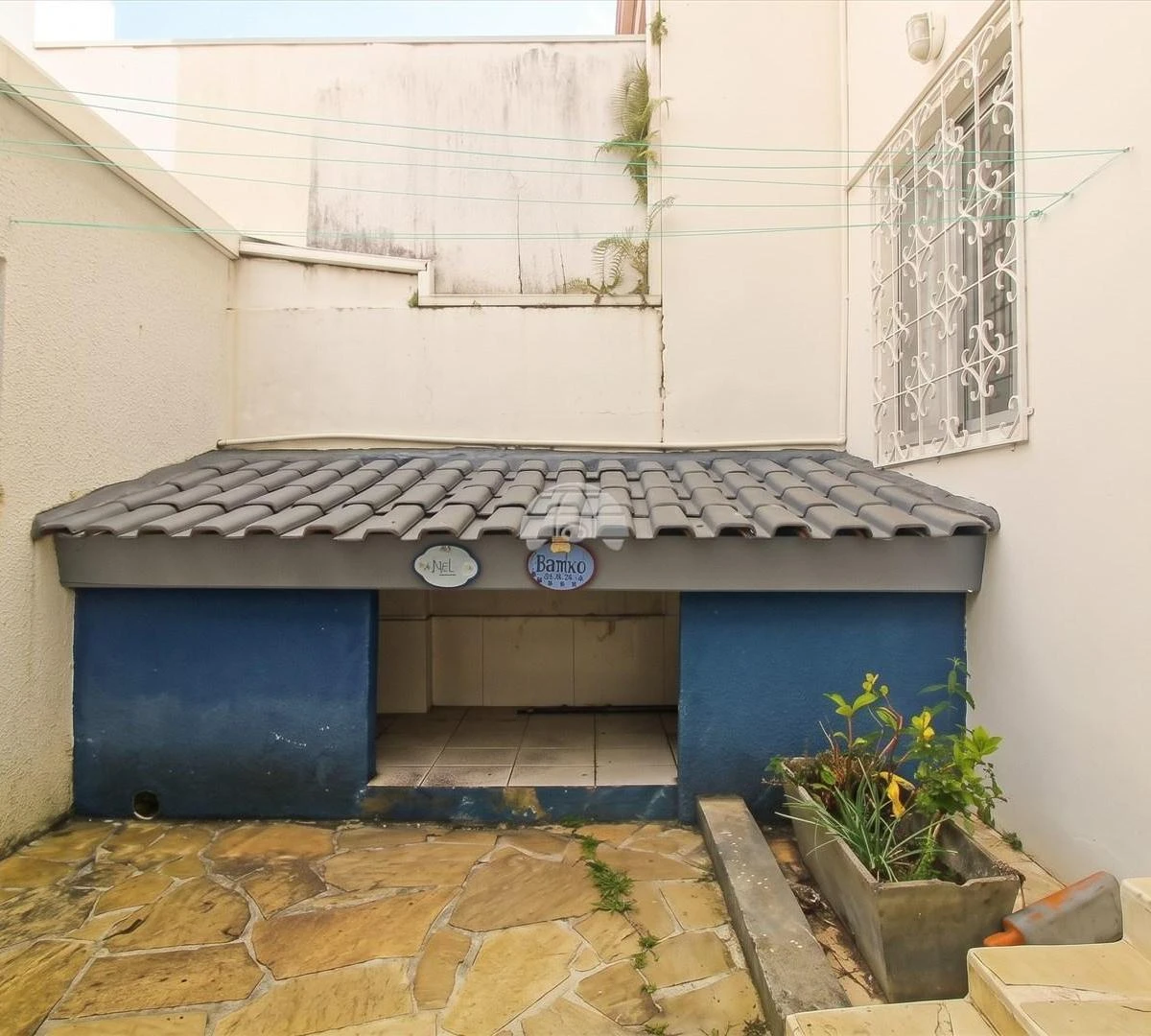 3-bedroom house with a grill on the balcony in Curitiba — photo 18