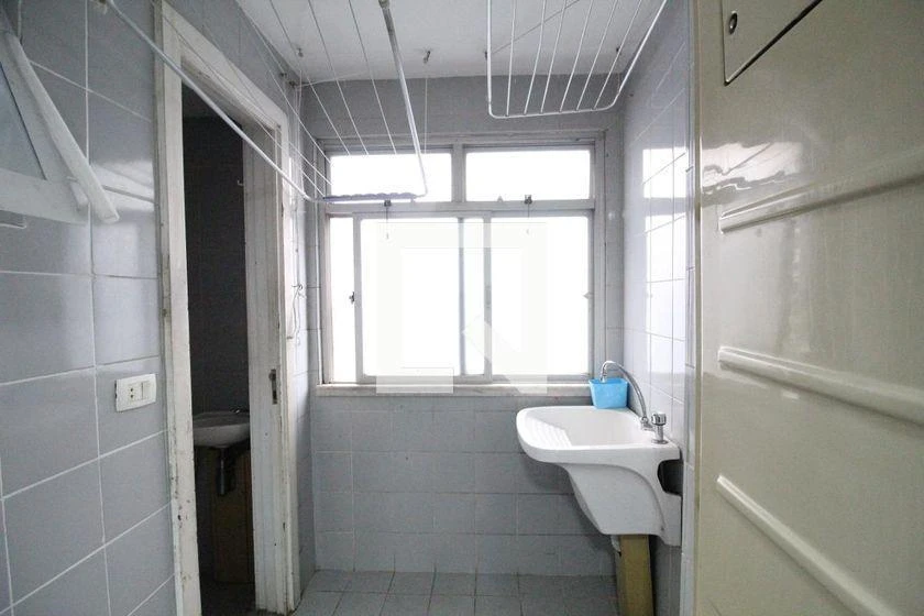 3-bedroom apartment in a building with a sauna — photo 39