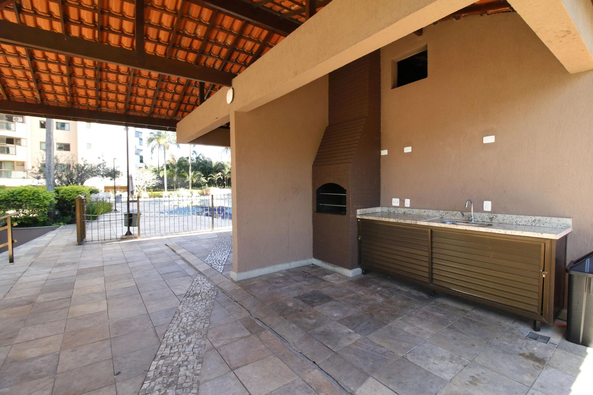 Apartamento mobiliado com 3 quartos e varanda — photo 54