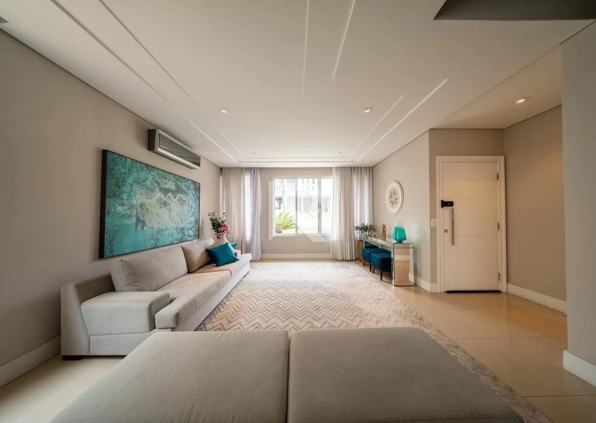 Furnished house, 400 m², with a bathtub — photo 6