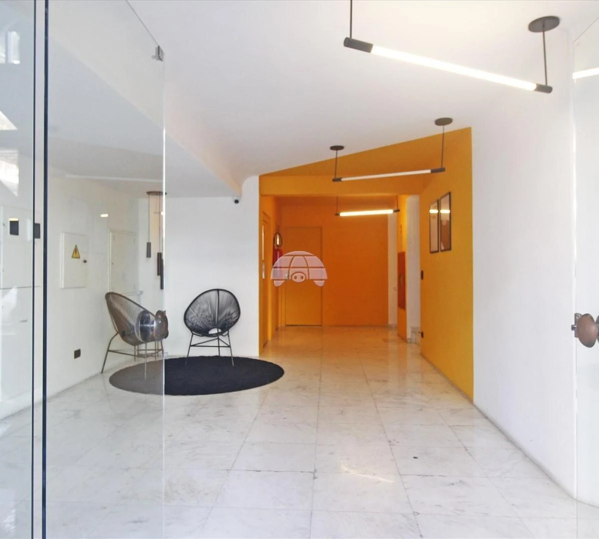 Деревянный пол или ламинат и 1 спальня: квартира 24 м² — photo 8