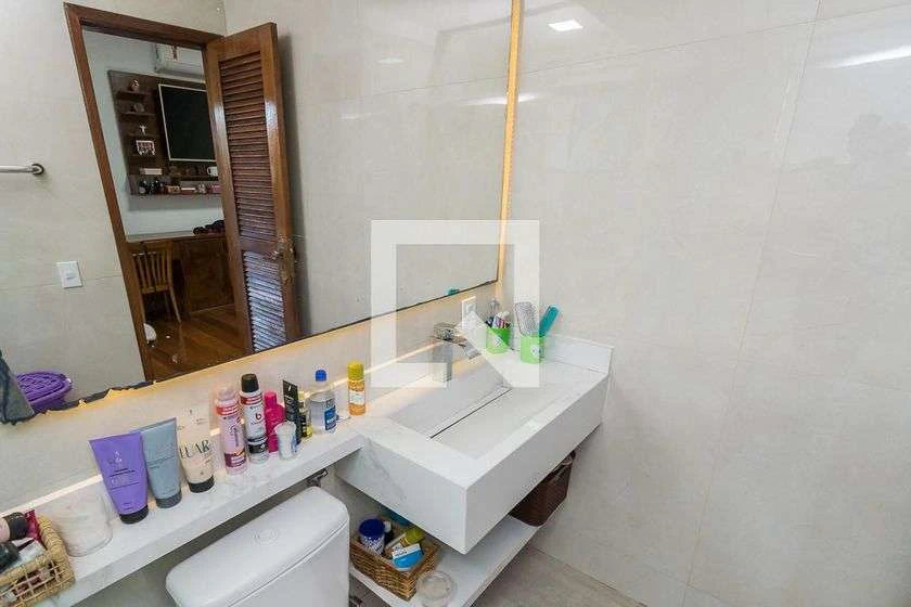 Casa de 400 m² com 4 suítes e 6 banheiros — photo 9