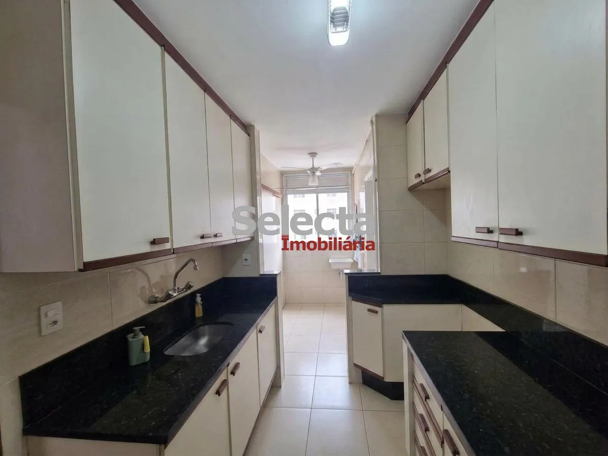 140 m² apartment with 3 bedrooms and 1 parking spot — photo 2