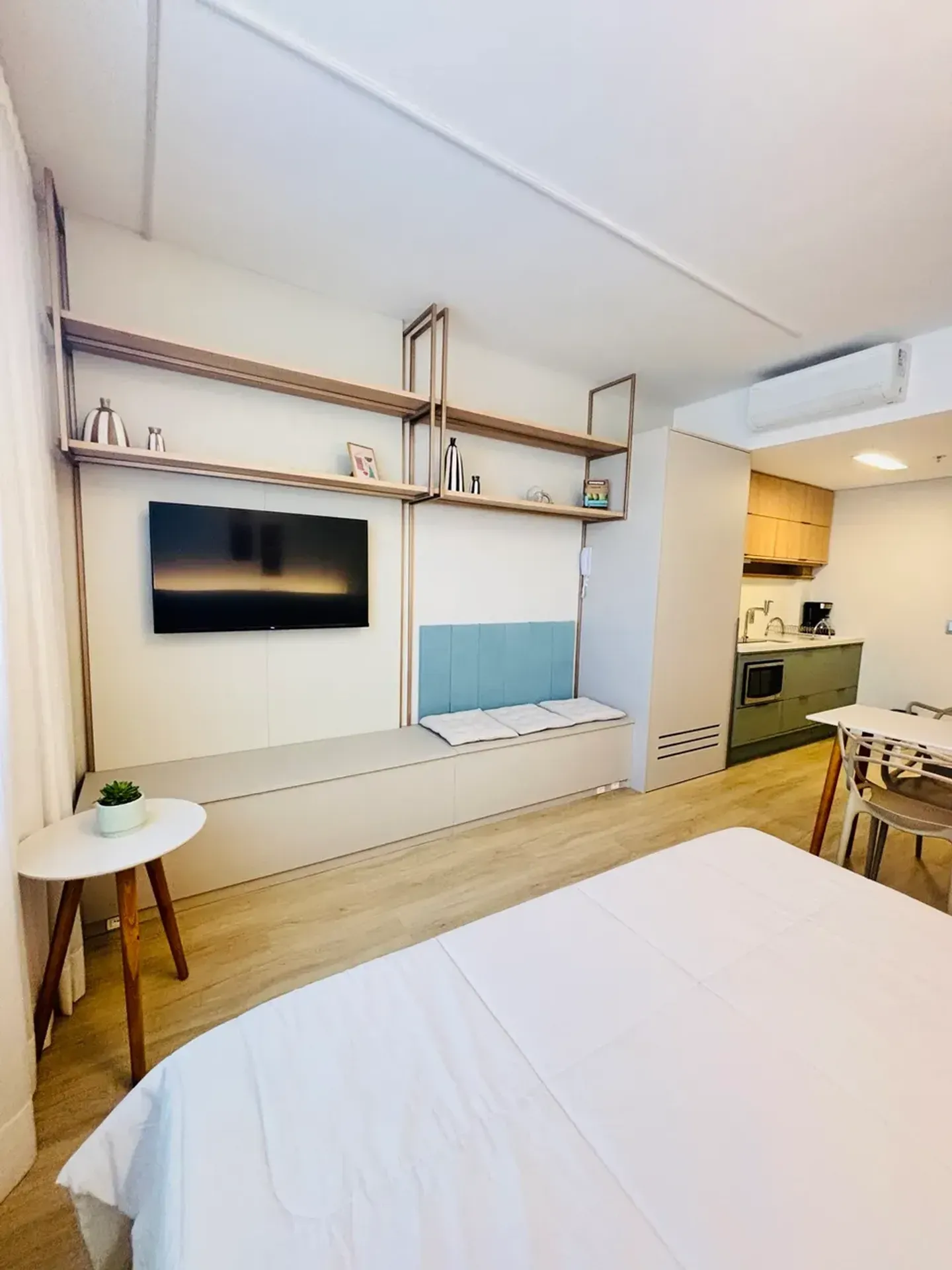 Apartamento mobiliado com 1 dormitório e 1 banheiro — photo 3