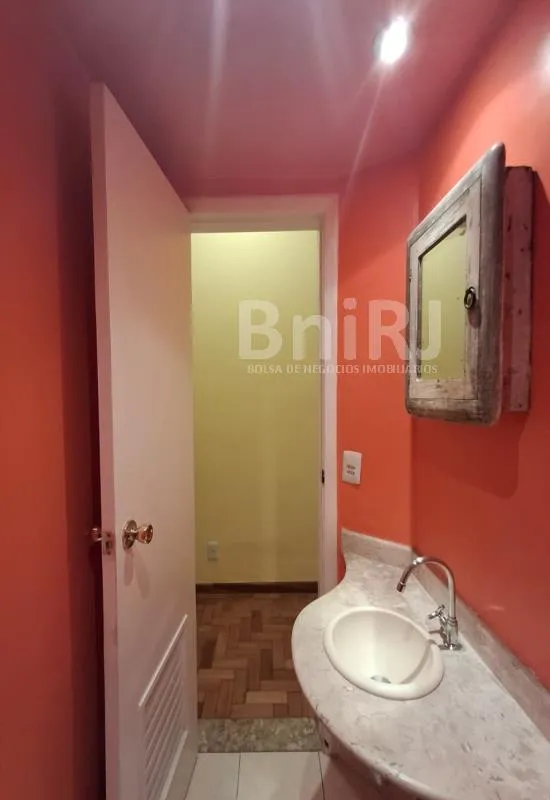 1 quarto e piso de madeira ou laminado: apartamento de 70 m² — photo 20