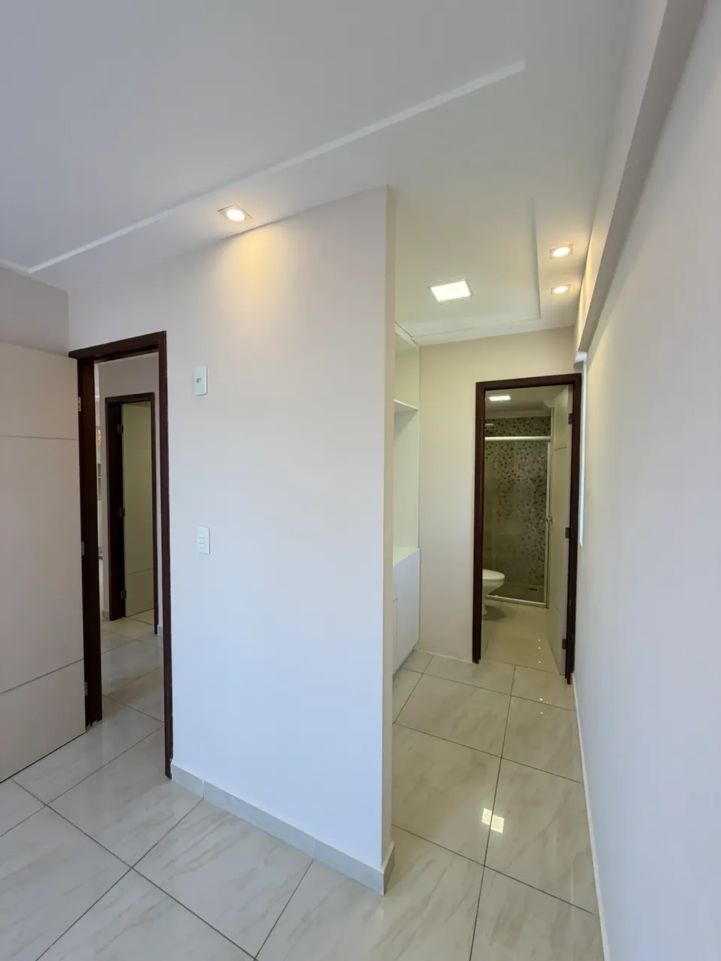 One-bedroom apartment with a home office in João Pessoa — photo 20