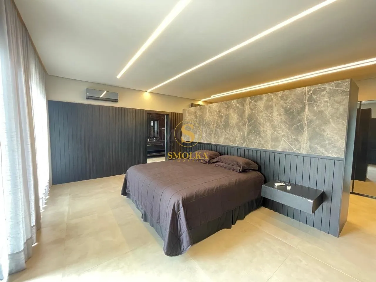 Меблированный дом 645 м² с 5 спальнями и 7 санузлами — photo 6