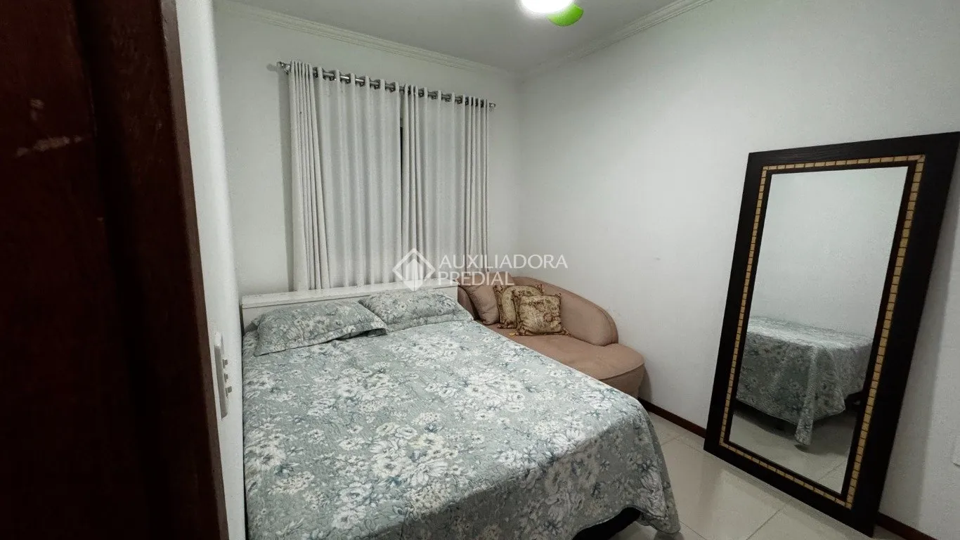 Apartamento de 2 dormitorios con cocina abierta y 82 m² en el 1er piso — photo 11