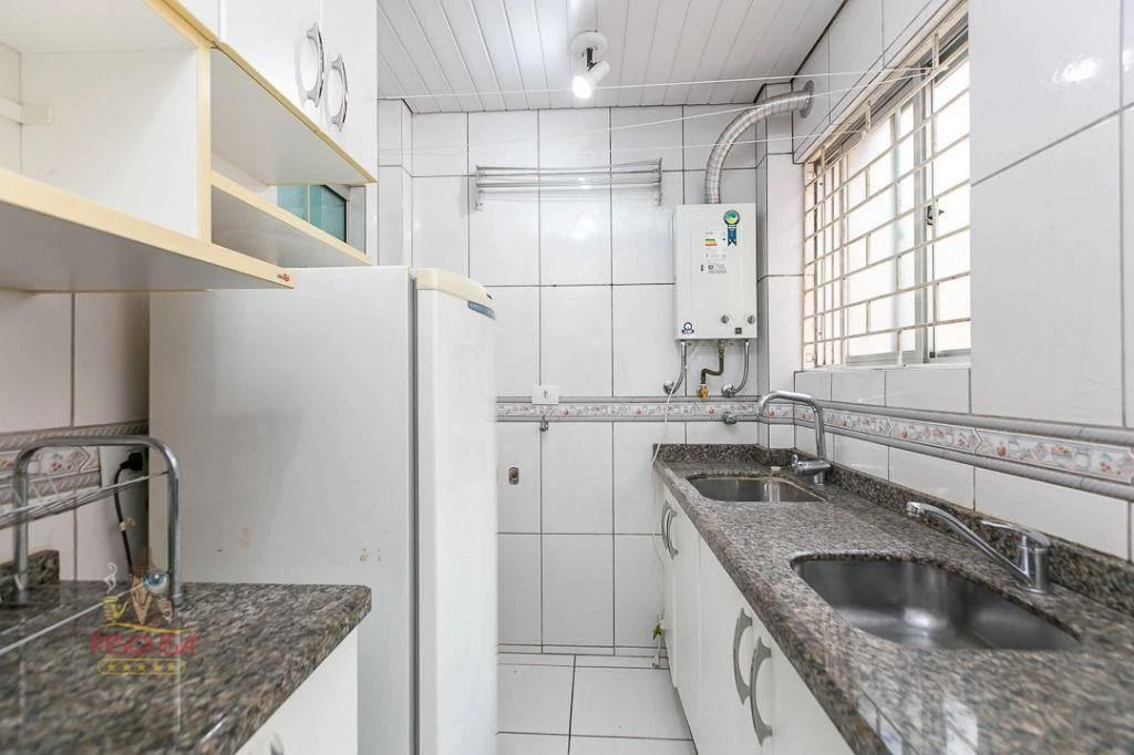 Furnished one-bedroom, 23 m² apartment in Curitiba — photo 2