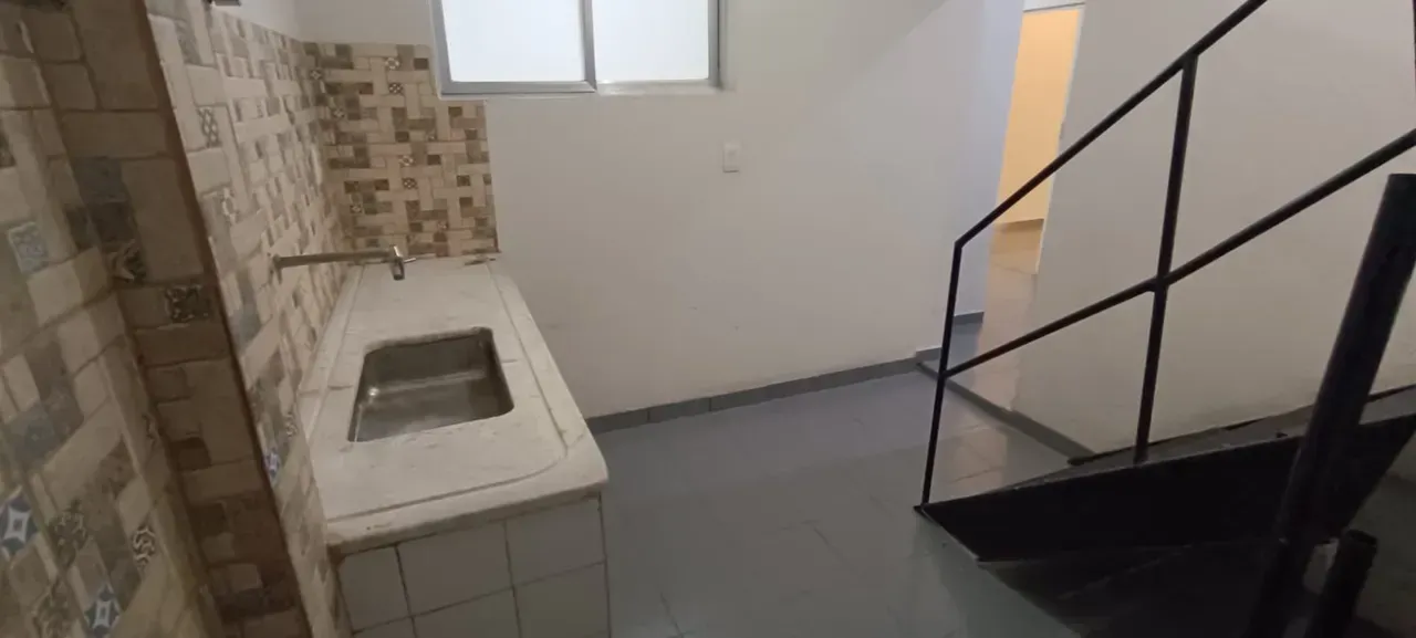Apartamento sem vaga, 2 quartos e 1 banheiro — photo 2