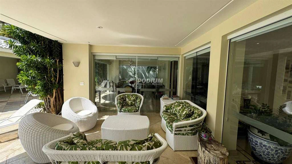 Casa duplex com 4 suítes e jardim privativo — photo 28