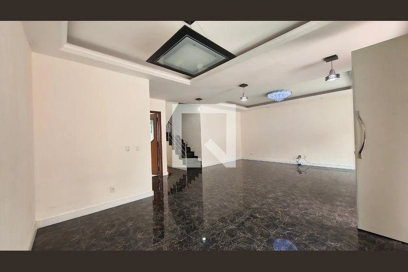 Casa de 4 quartos com banheira, Recreio dos Bandeirantes — photo 14
