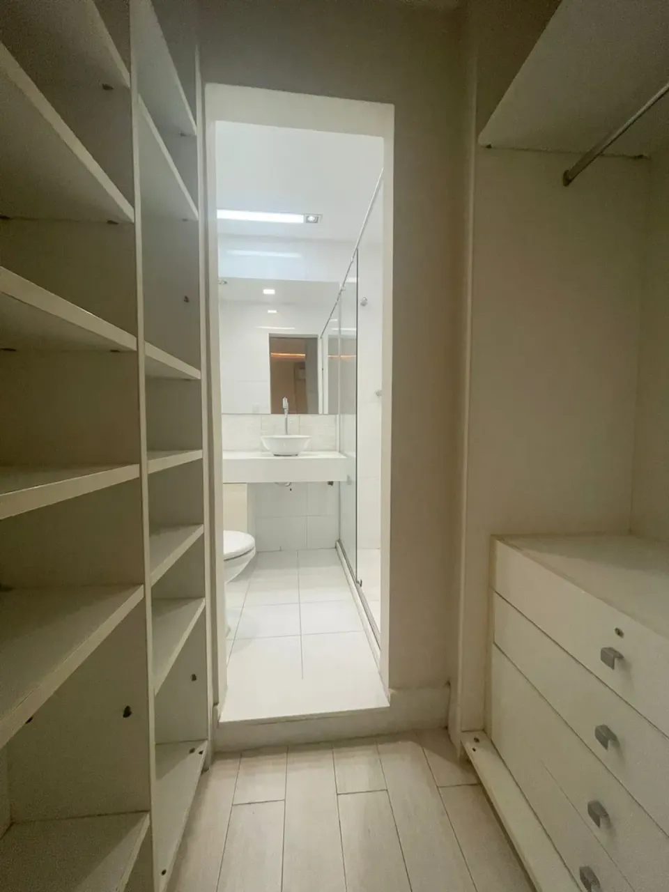 3-bedroom apartment with a separate gas kitchen — photo 11