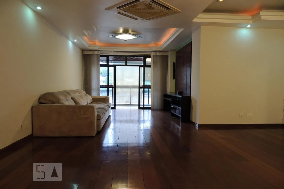 Apartamento de 4 quartos com janelas do piso ao teto — photo 38