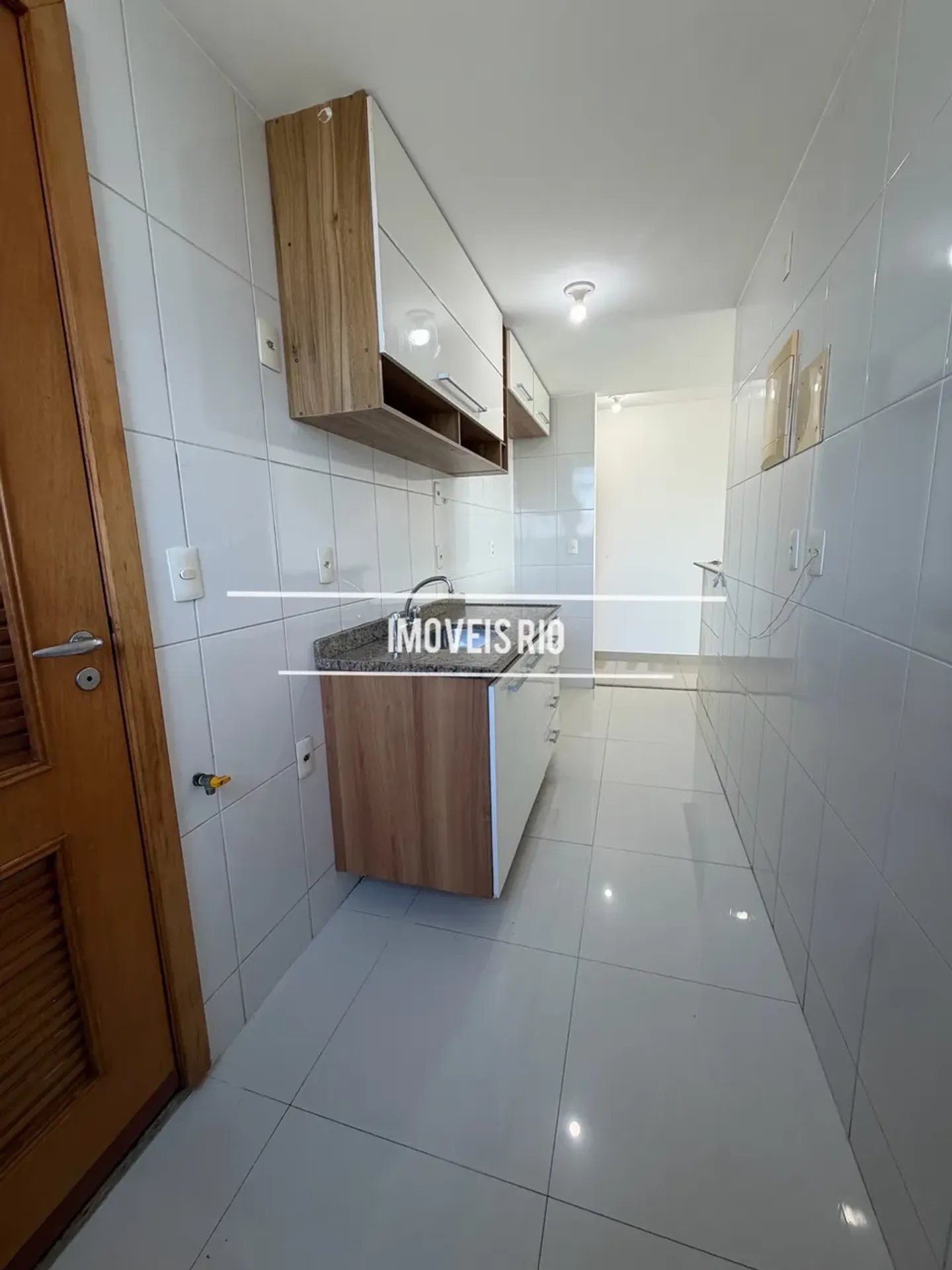78 m² apartment with 2 bedrooms and 3 bathrooms — photo 2