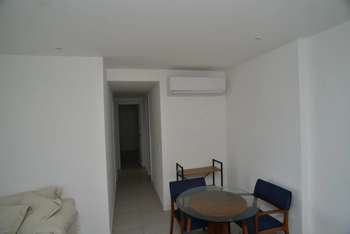 3-bedroom apartment in a building with a sauna — photo 10