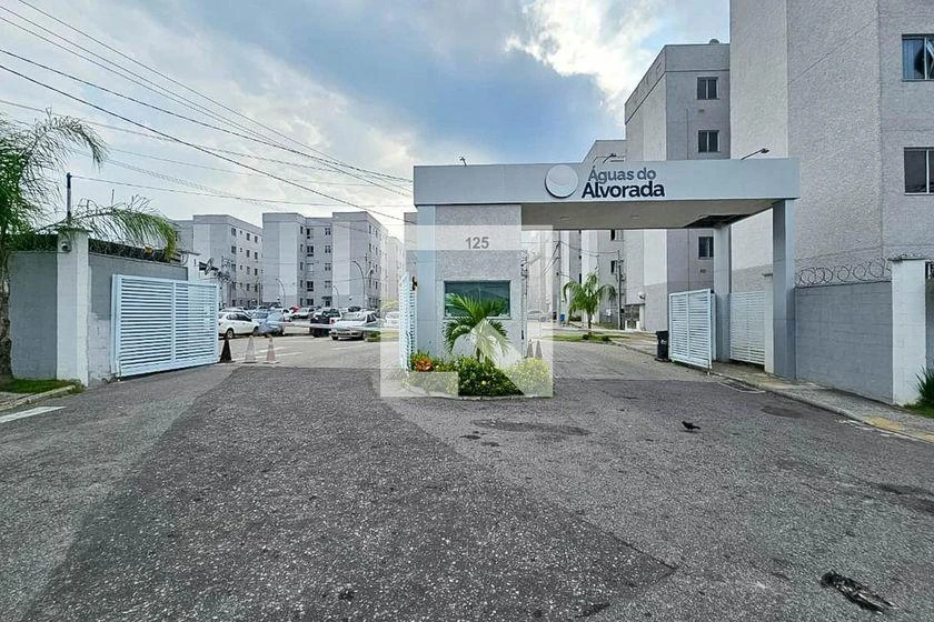 Немеблированная квартира с 2 спальнями и кухней open-plan — photo 41