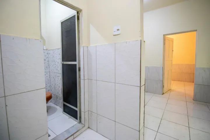 House with 1 bedroom and a separate kitchen — photo 7