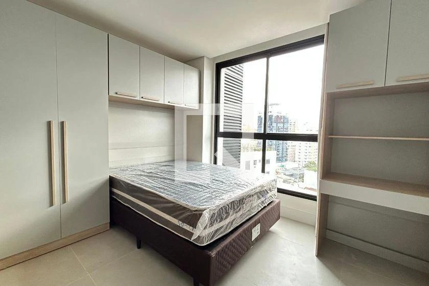 23 m² apartment with 1 bedroom and glass shower