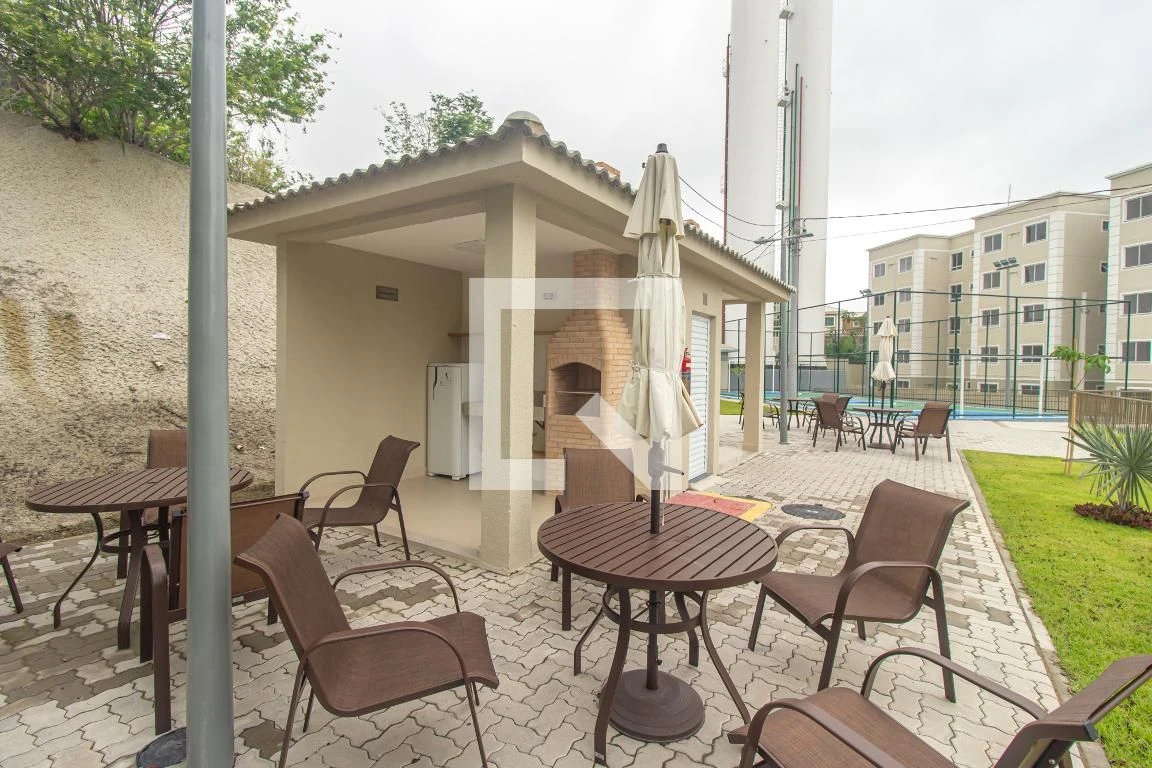 Unfurnished 2-bedroom apartment with private garden — photo 40