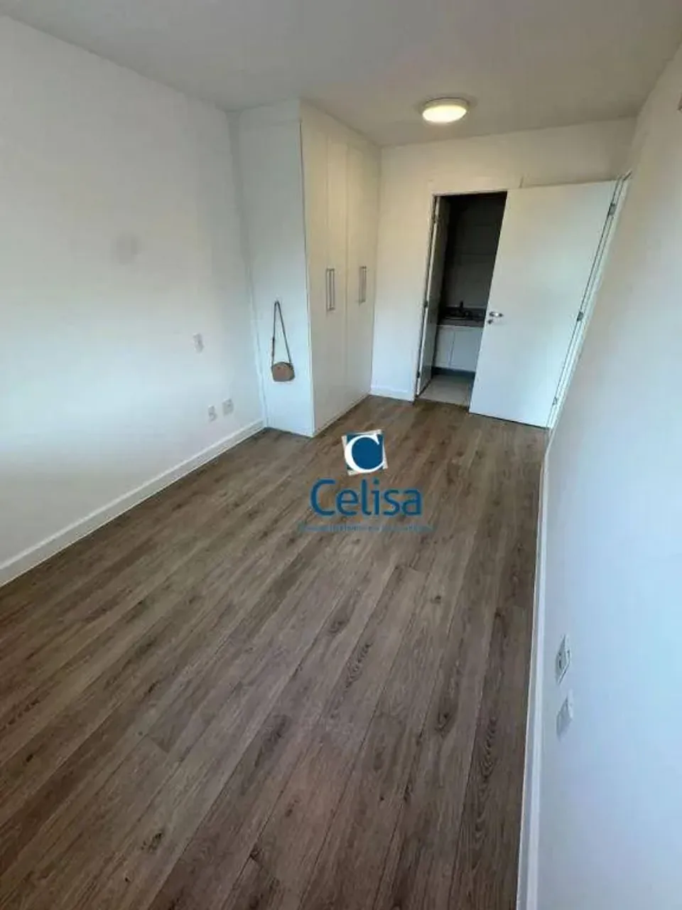 Apartamento com 2 quartos e 3 banheiros, varanda — photo 8