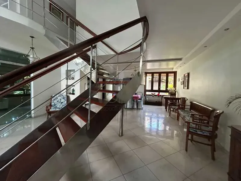 Furnished duplex house with 4 bedrooms and 5 bathrooms — photo 16