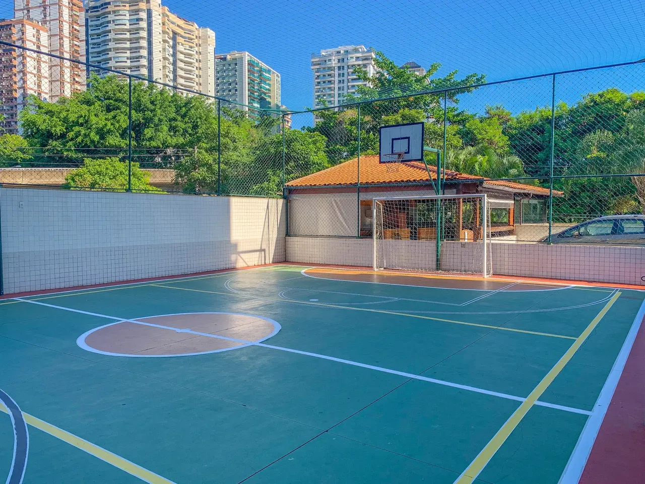 For rent apartment with 93 m², 2 bedrooms — photo 31