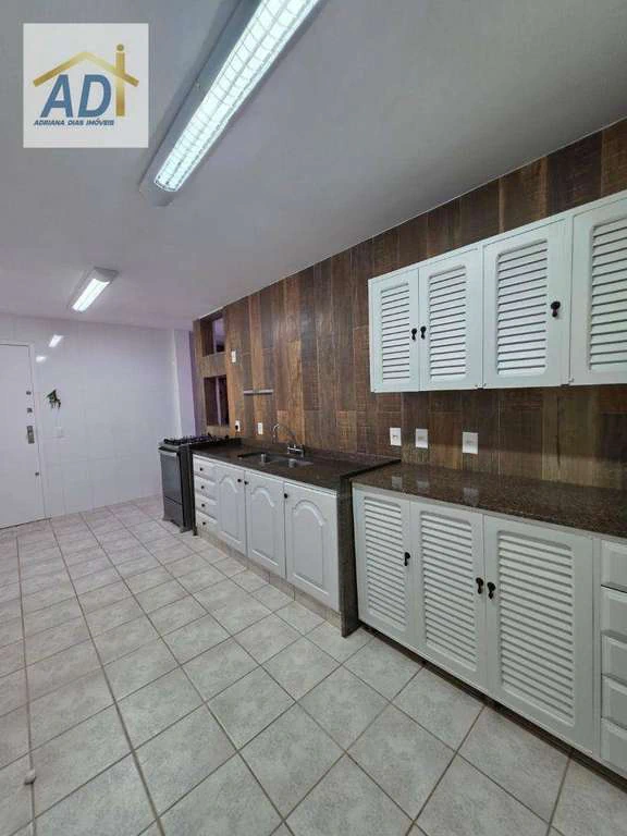 Apartamento de 142 m² com 3 quartos e cozinha fechada — photo 7