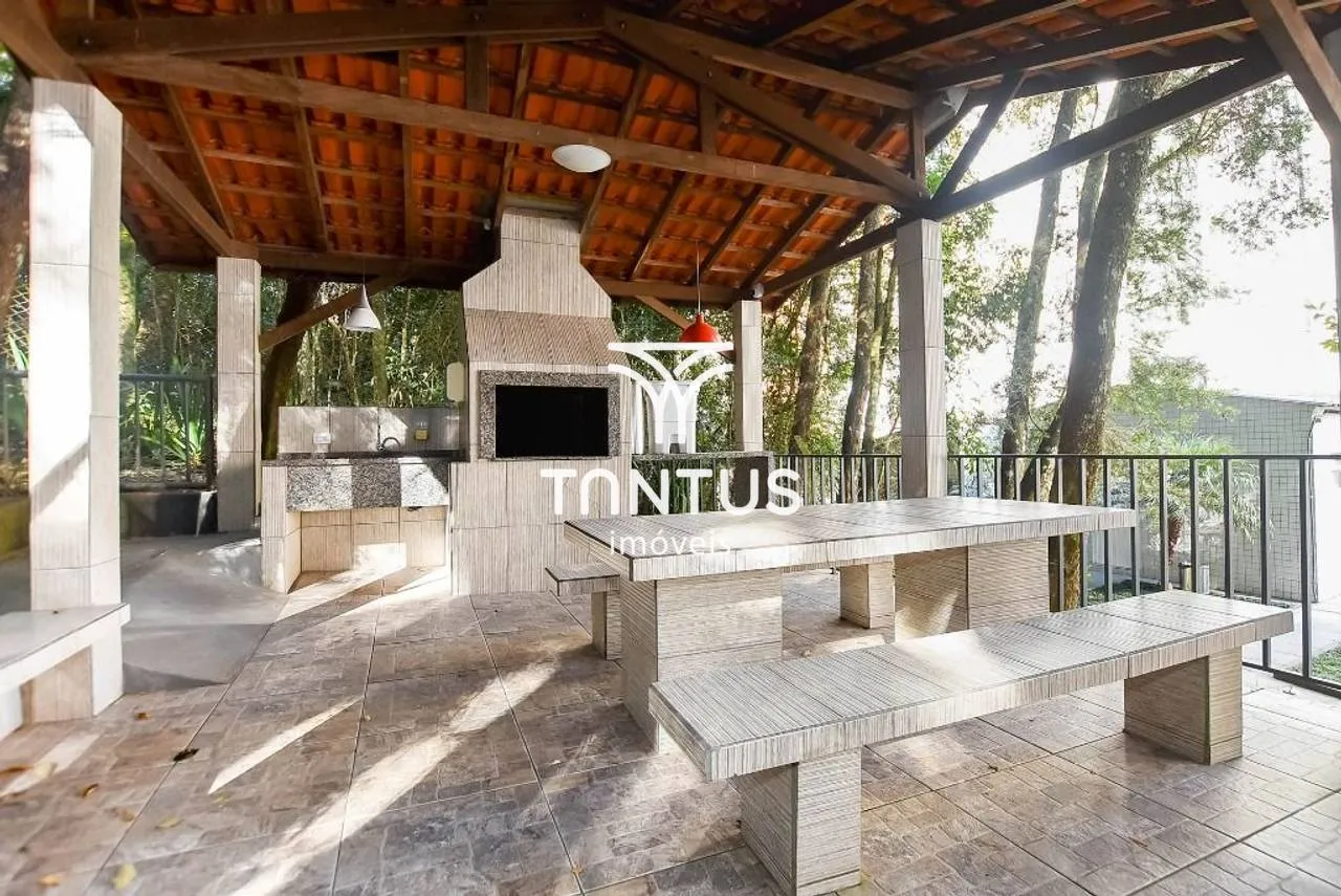 65 m² apartment with a grill on the balcony and a bathtub — photo 56