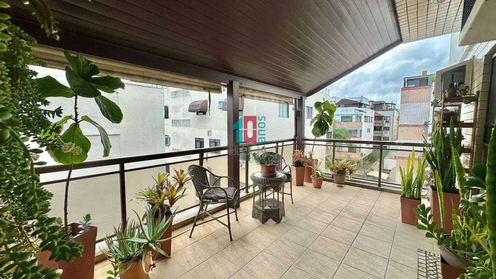 Furnished 3-bedroom apartment with balcony and 3 parking — photo 37