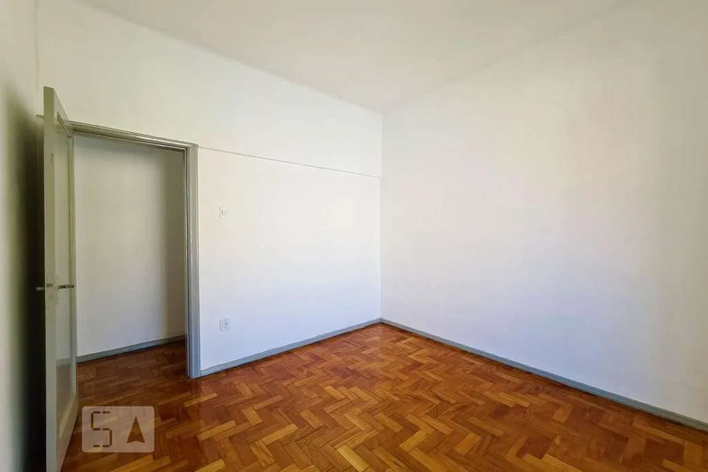 2 quartos e jacuzzi: apartamento de 65 m² — photo 32