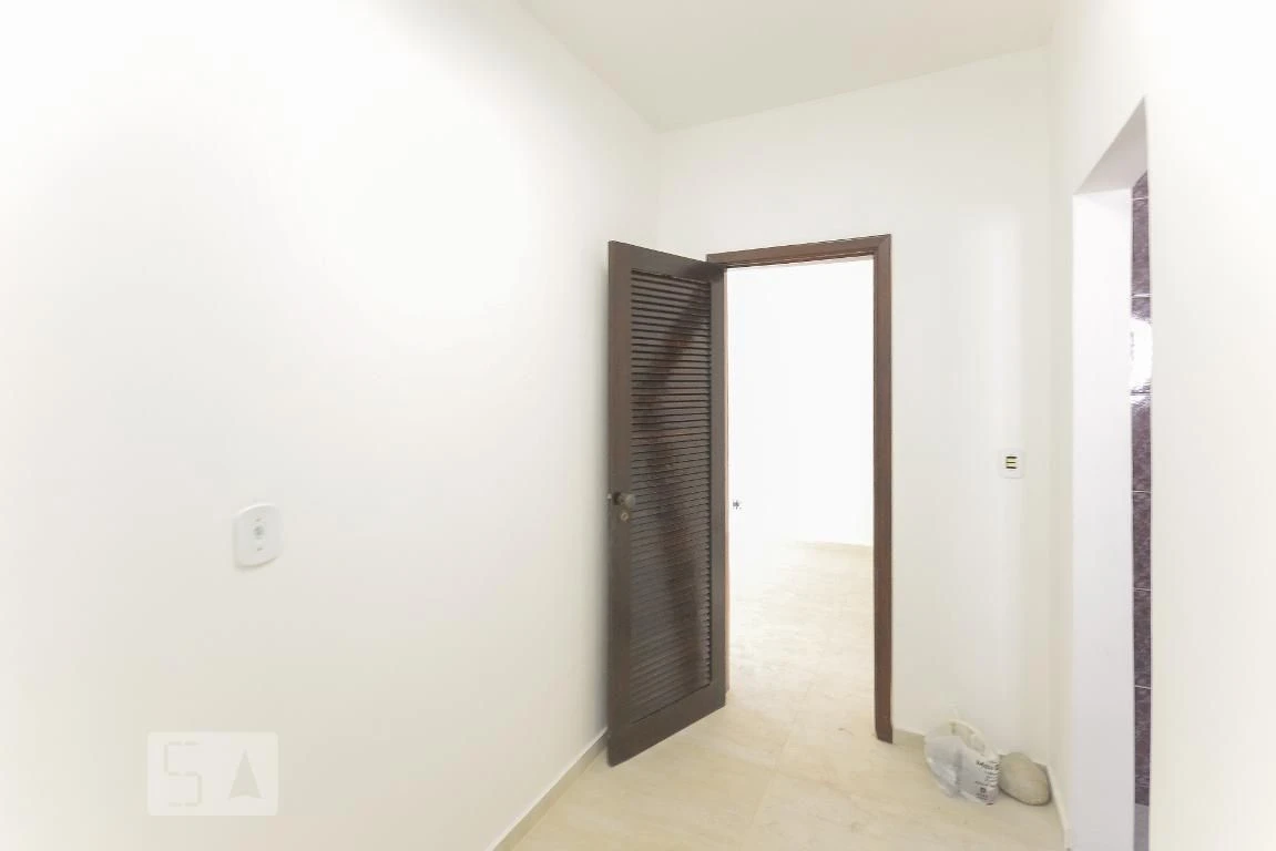 House for rent with 5 bedrooms and 2 bathrooms — photo 51