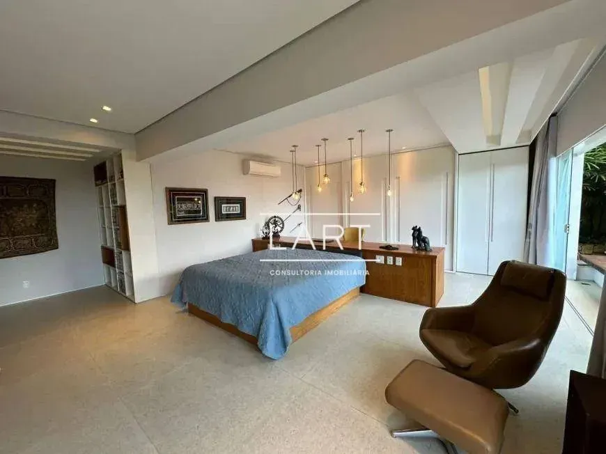 Furnished house with 4 bedrooms and integrated kitchen — photo 23