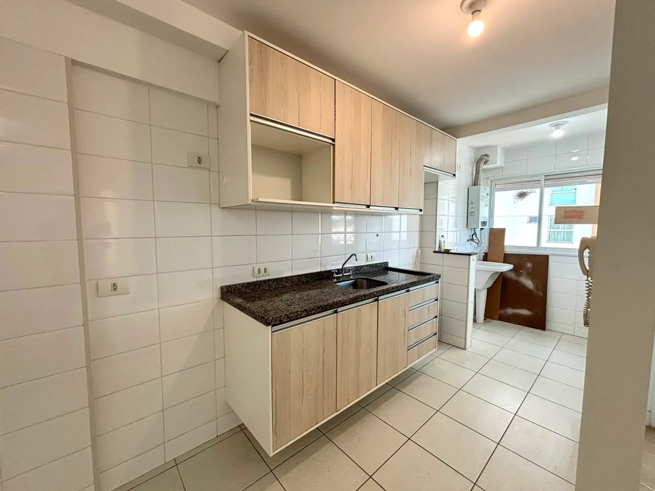 75 m² apartment with 2 bedrooms and a balcony — photo 4