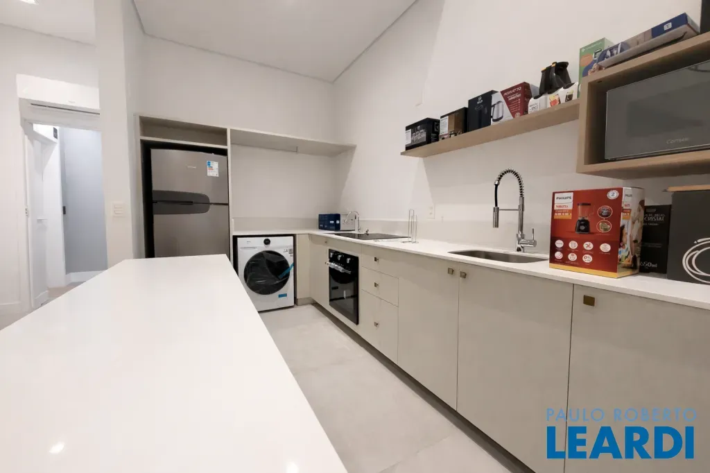 Меблированная квартира 46 м² с 1 спальней — photo 4