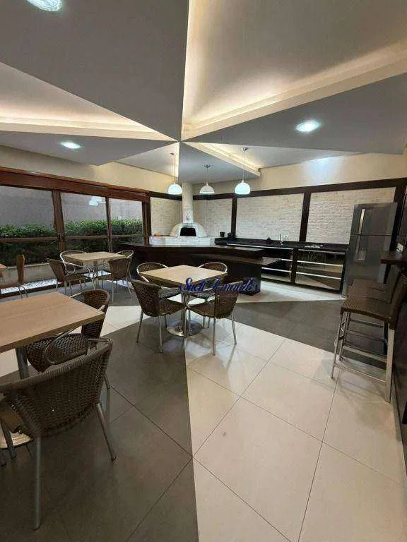 Furnished 1-bedroom apartment with a balcony — photo 17