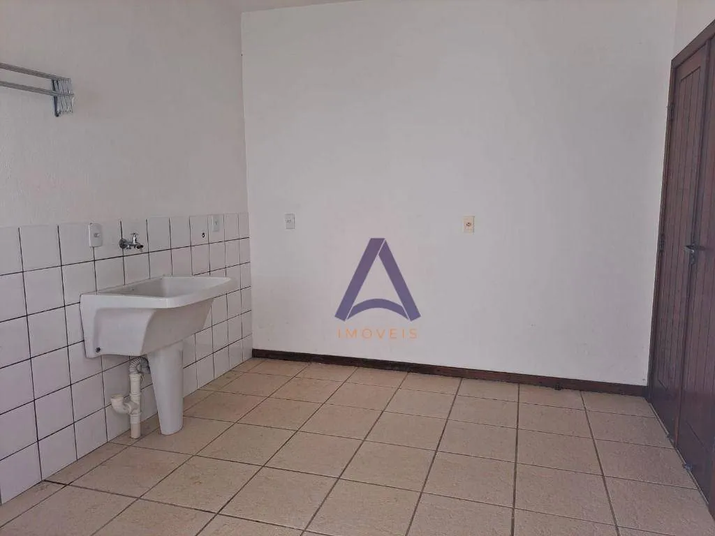 Будинок із 4 спальнями та пральною машиною — photo 23