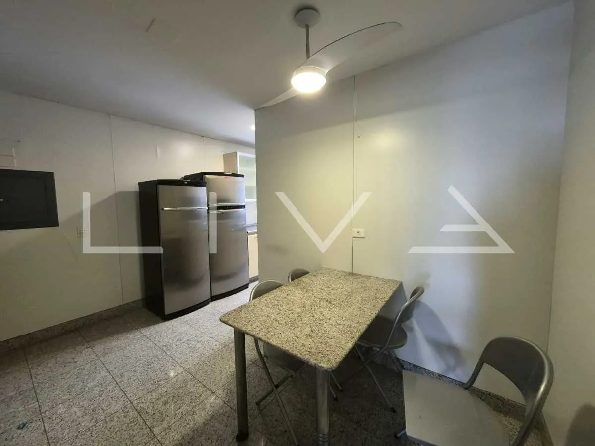 Furnished apartment, 167 m², with a bathtub — photo 7