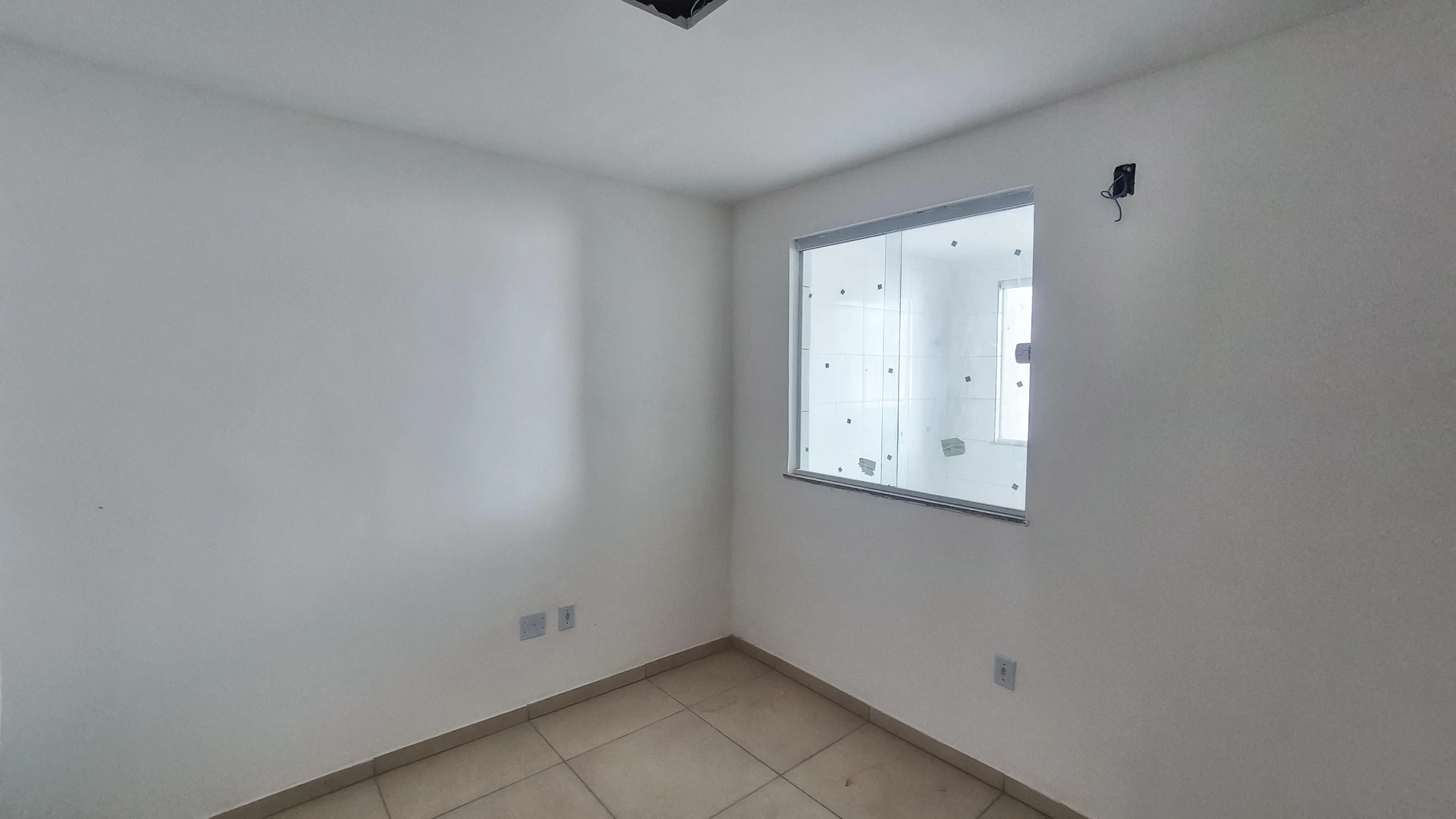 2-bedroom unfurnished apartment with closed kitchen — photo 39